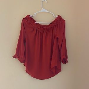 OFF THE SHOULDER BLOUSE. NEVER WORN. TAG STILL ON.